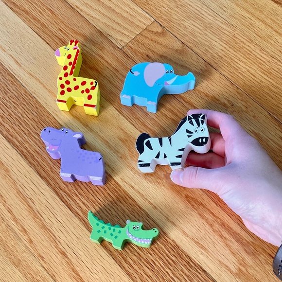 Wooden painted animal toys for small children - Picture 2 of 2